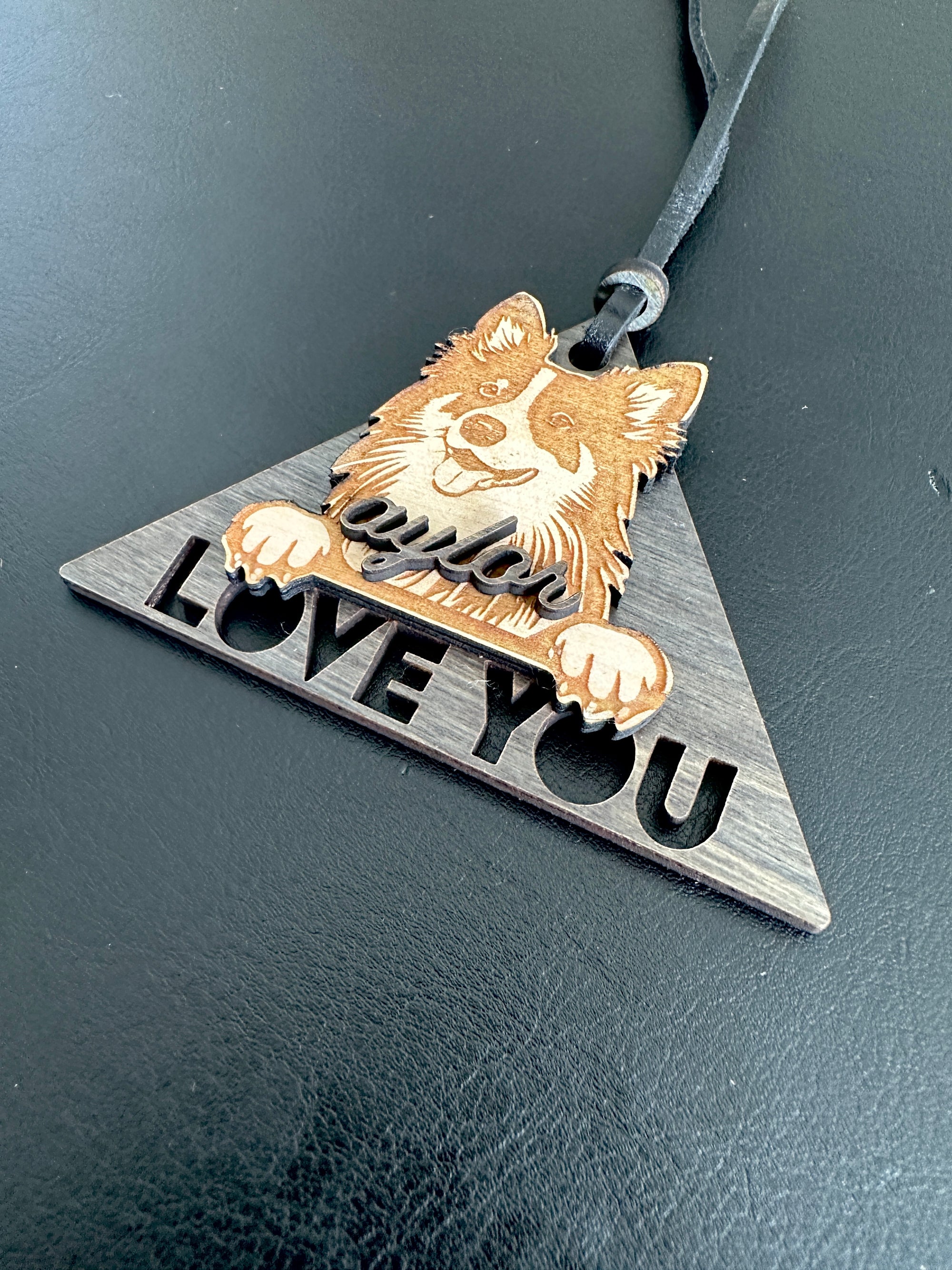 Personalized Pet Portrait Ornaments: Cherish Your Furry Friend's Essence