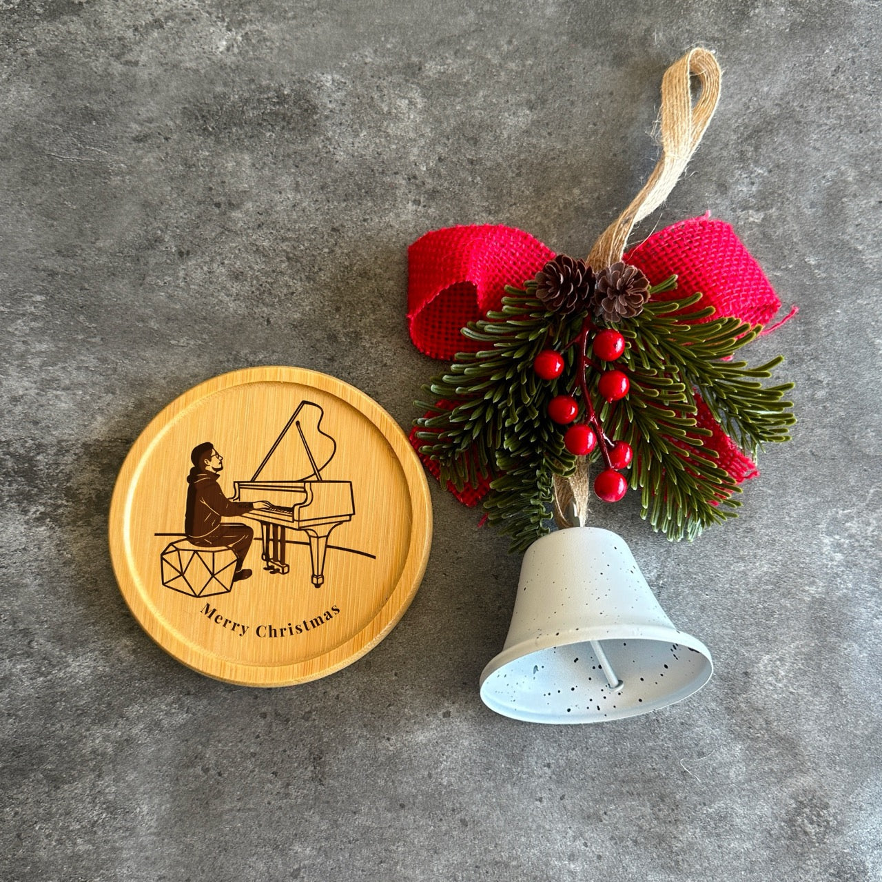 Eco-friendly Christmas gift for piano teacher with custom portrait