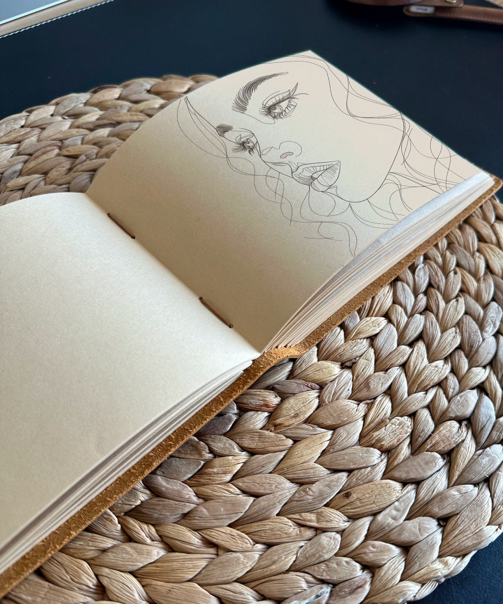Personalized Leather Journal for Women Birth Flower, Custom Leather Notebook Floral Design Gifts For Her